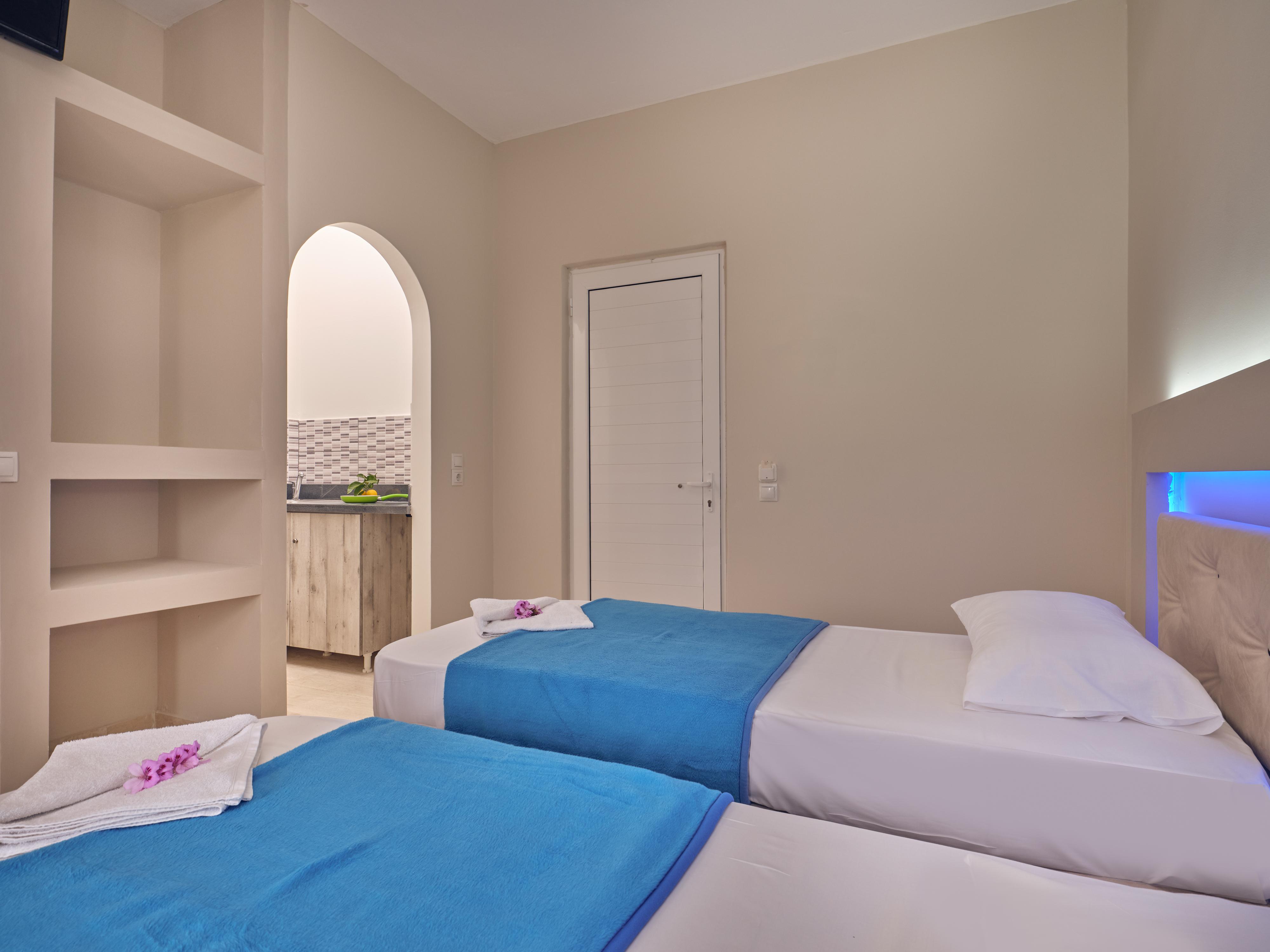 Savvas Hotel (Adults Only) Лаганас Екстериор снимка