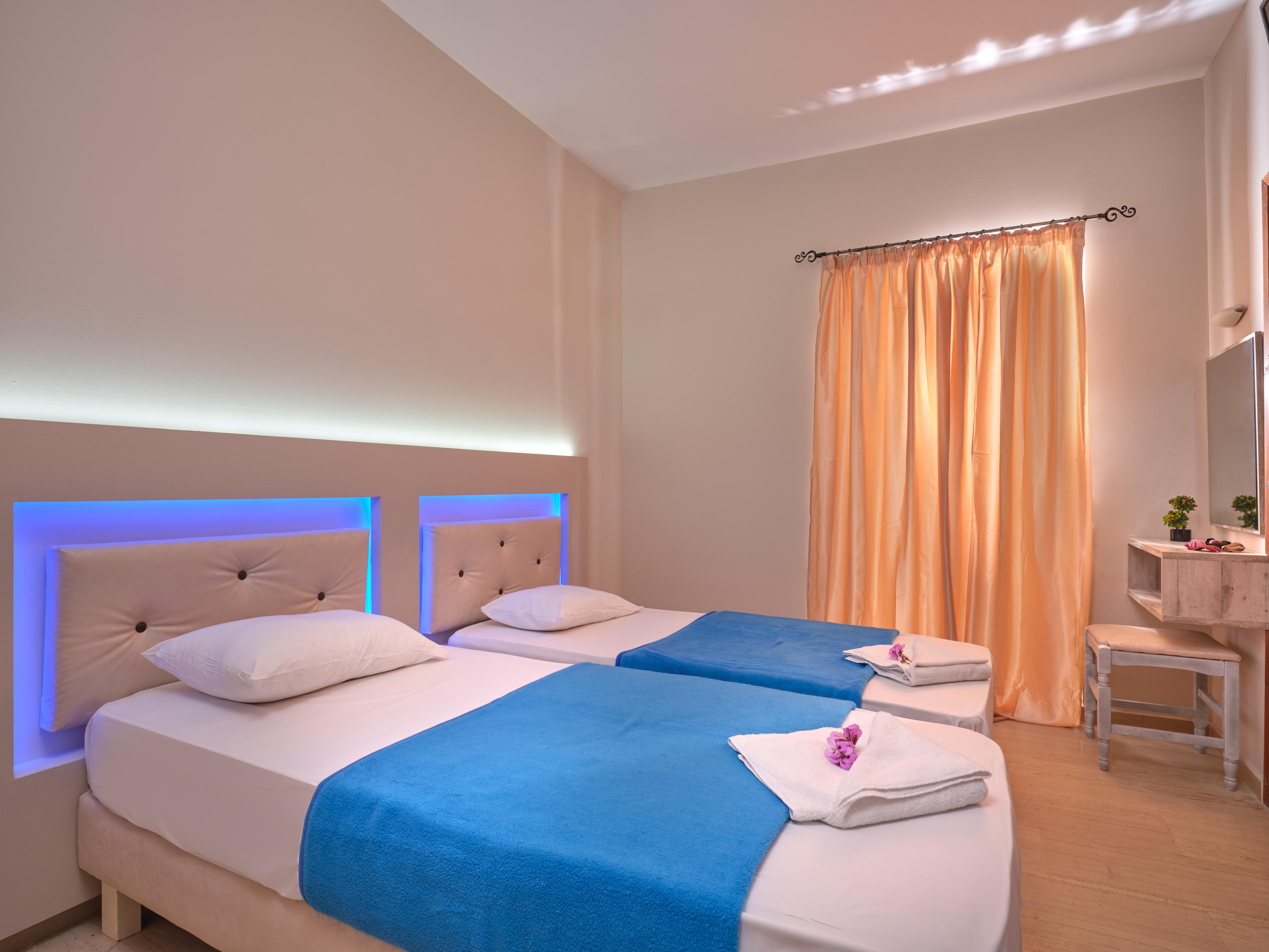 Savvas Hotel (Adults Only) Лаганас Екстериор снимка